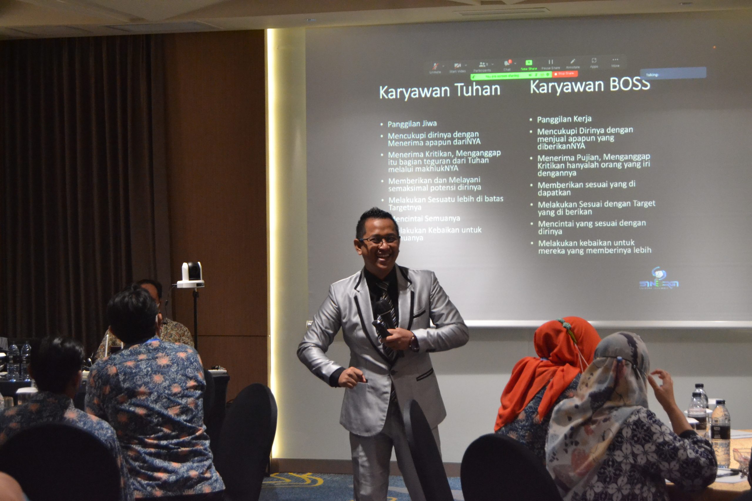 Motivator Service Excellence Pacitan