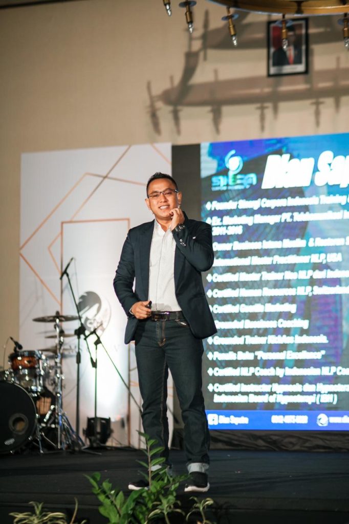 Motivator Service Excellence Gresik