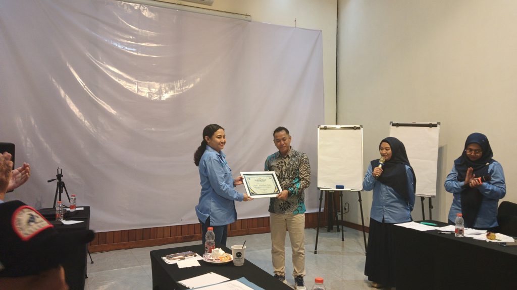 Kekompakan Menjadi Keunggulan Kompetitif