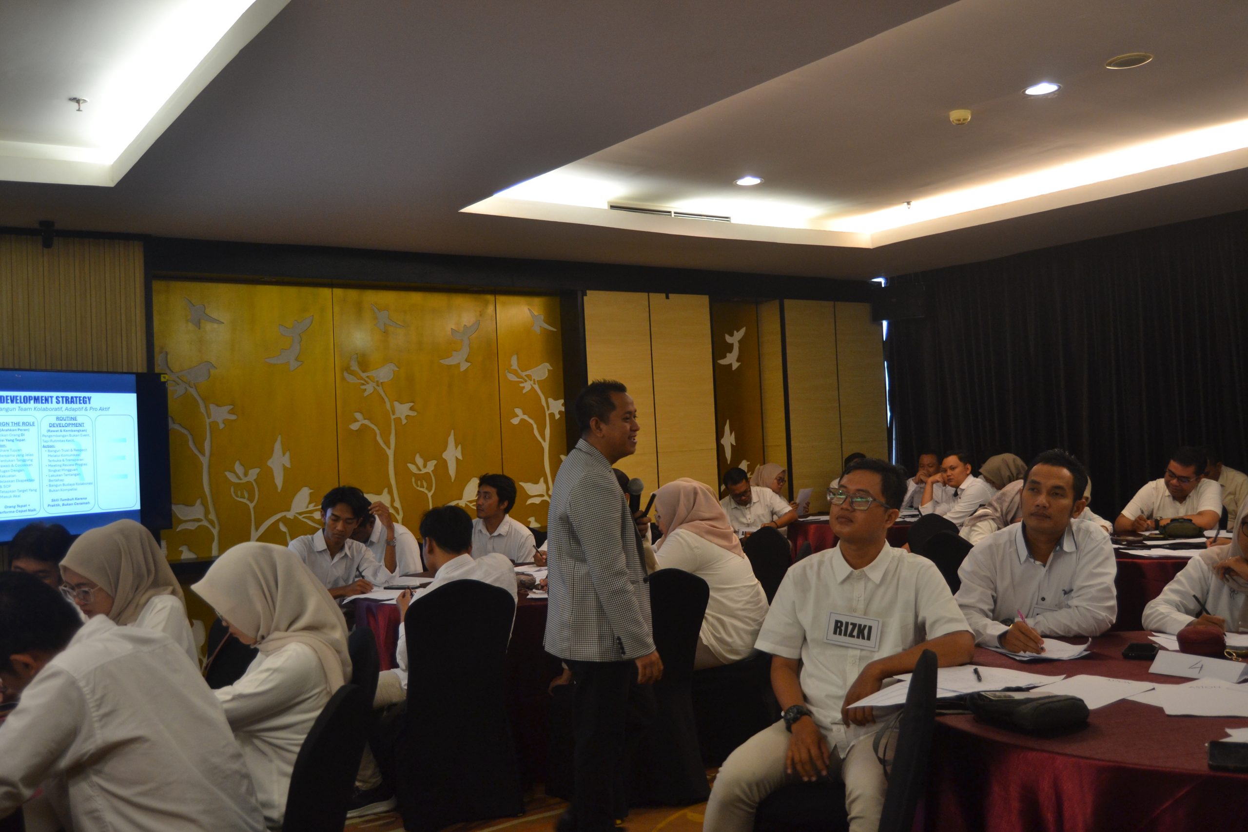 Trainer Service Excellence Blora