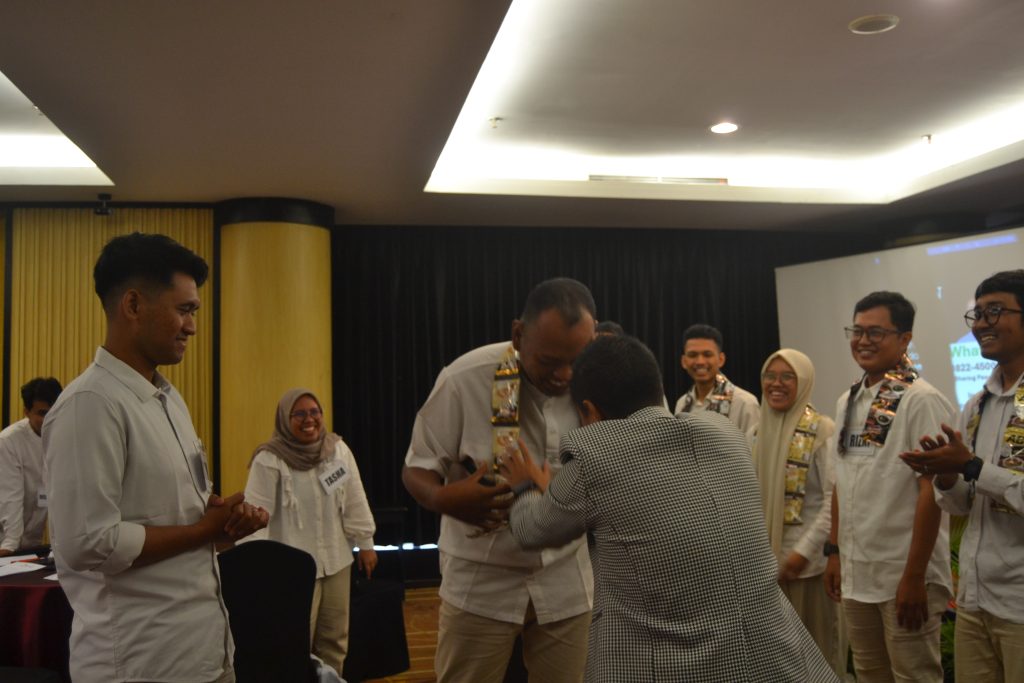 Mengubah Perbandingan Harga Menjadi Kepercayaan